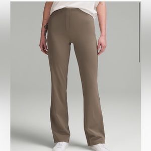 NWOT Lululemon smooth fit pull on high rise pant nomad size 4
